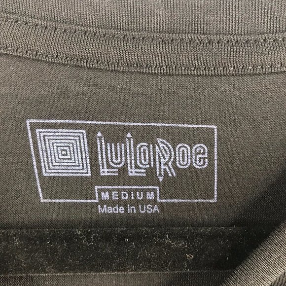 Lularoe T-Shirt Unisex Medium M Black Silver Rainbow Foil Graphic "Rad" Logo NWT - Picture 3 of 7